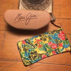 ☀️Authentic Maui Jim Sunglasses hard case
